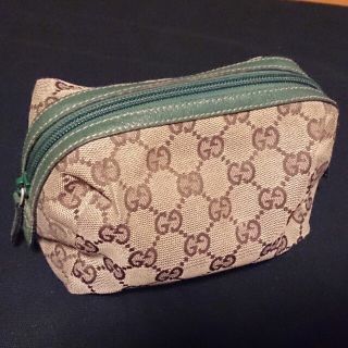 グッチ(Gucci)の★値下げしました【グッチ】ポーチ(緑色)(ポーチ)