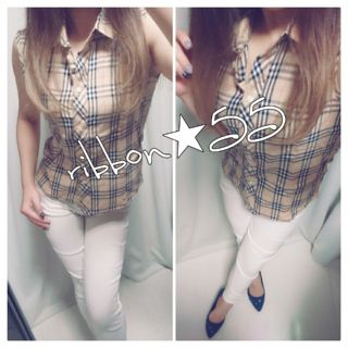 バーバリー(BURBERRY)のBURBERRY LONDONﾉｰｽﾘｰﾌﾞﾁｪｯｸｼｬﾂ★秋★ﾊﾞｰﾊﾞﾘｰ★(シャツ/ブラウス(半袖/袖なし))