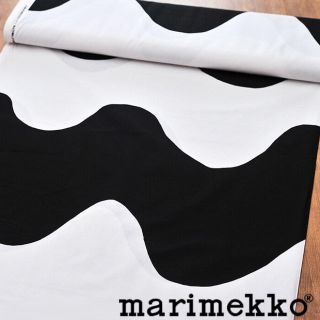 マリメッコ(marimekko)の【ロメオ様専用】marimekko rokki 生地(生地/糸)