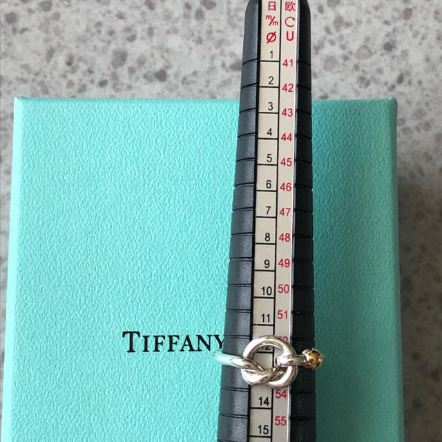 Tiffany & Co.(ティファニー)のティファニー ラブノット リング 12.5 レディースのアクセサリー(リング(指輪))の商品写真