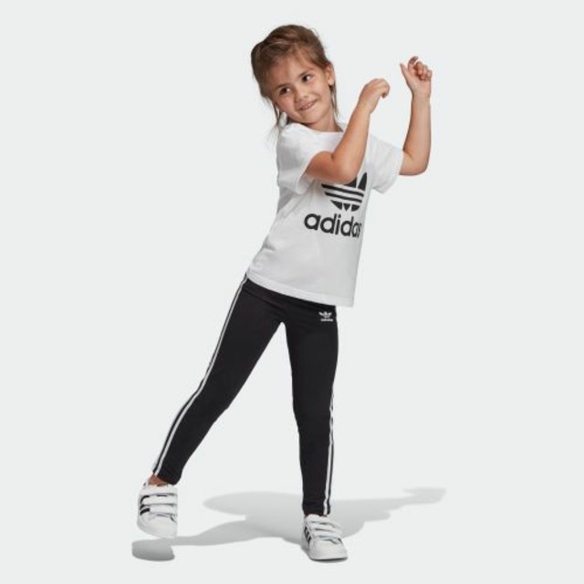 adidas(アディダス)の☆130サイズ☆アディダスオリジナルス ジュニア レギンス 黒 ブラック キッズ/ベビー/マタニティのキッズ服男の子用(90cm~)(パンツ/スパッツ)の商品写真