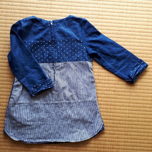 100　ワンピース　デニム　長袖　女の子 キッズ/ベビー/マタニティのキッズ服女の子用(90cm~)(ワンピース)の商品写真