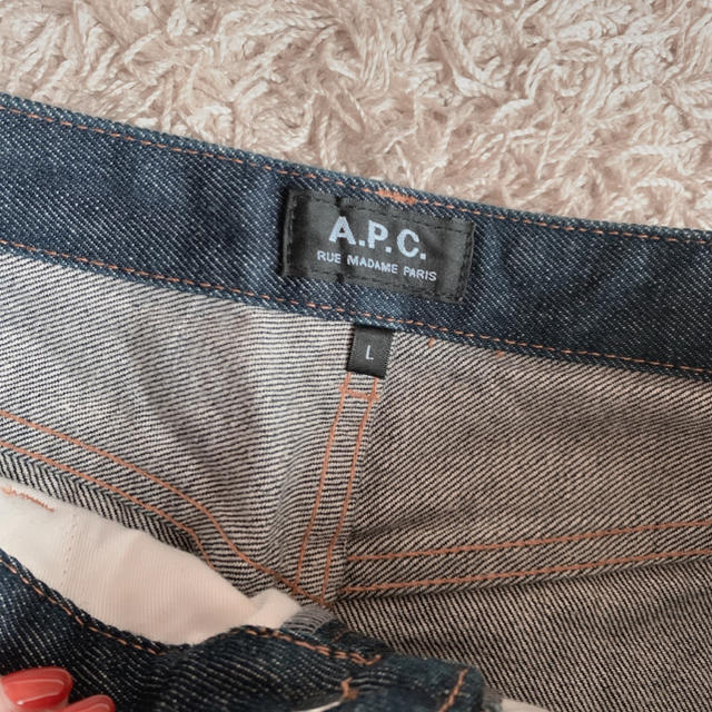 A.P.C(アーペーセー)のA.P.C. ミニスカート レディースのスカート(ミニスカート)の商品写真