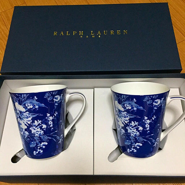 Ralph Lauren(ラルフローレン)のRalph Lauren ペアマグカップ インテリア/住まい/日用品のキッチン/食器(グラス/カップ)の商品写真