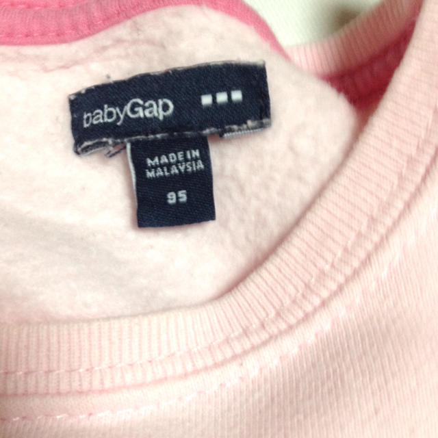 GAP(ギャップ)のGAP トレーナー ピンク 95 裏起毛 2才 ギャップ キッズ/ベビー/マタニティのキッズ服女の子用(90cm~)(その他)の商品写真