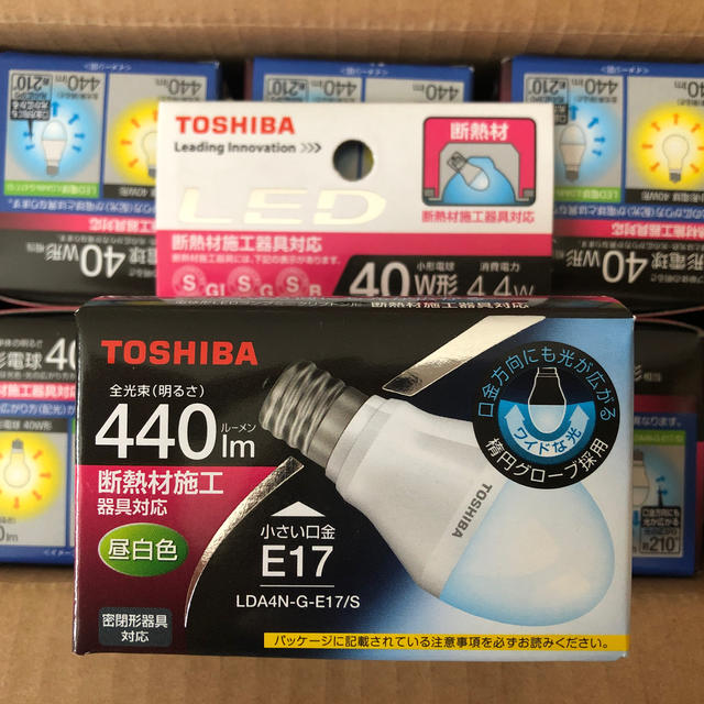 10個入り東芝 LED電球(ミニクリプトン形・口金E17・小形電球40W相当)