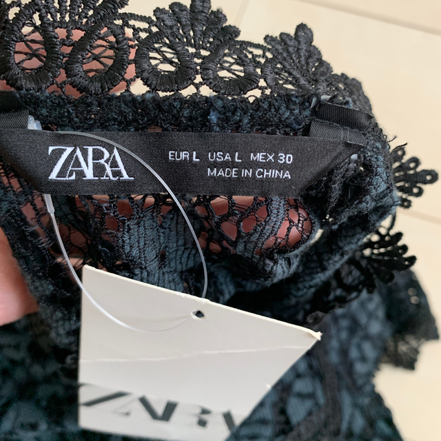 ZARA(ザラ)のザラ レースワンピース レディースのワンピース(ひざ丈ワンピース)の商品写真