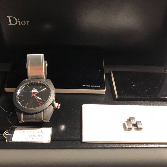 DIOR HOMME　シフルルージュ 男性用腕時計CHIFFRE ROUGE