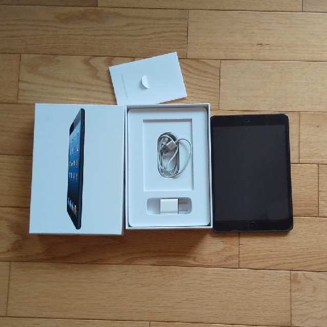 jefさん専用iPad mini ブラック 64GB wi-fiモデル スマホ/家電/カメラのPC/タブレット(タブレット)の商品写真