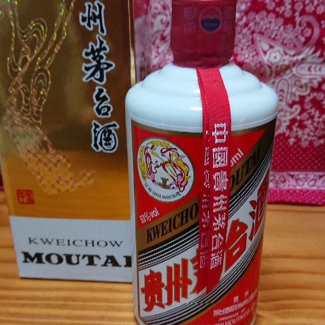 中国 酒 貴州茅台酒 食品/飲料/酒の酒(蒸留酒/スピリッツ)の商品写真