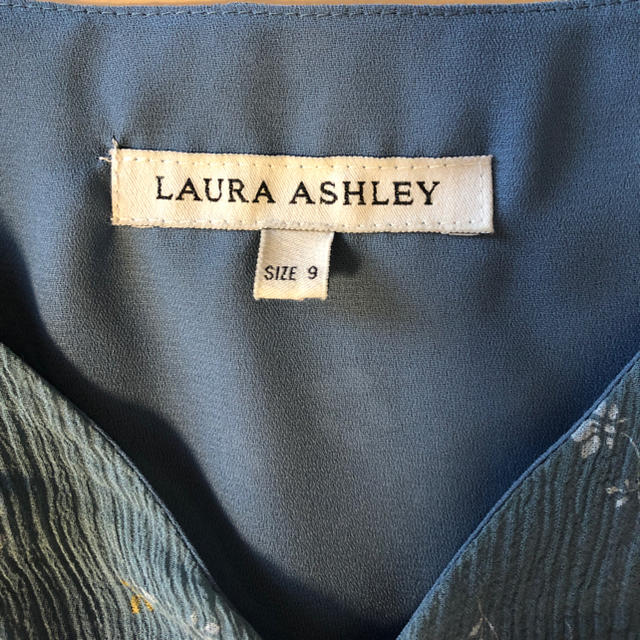 LAURA ASHLEY(ローラアシュレイ)のローラアシュレイ ワンピース レディースのワンピース(ロングワンピース/マキシワンピース)の商品写真