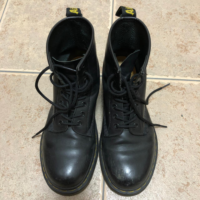 Dr Martens ブーツ