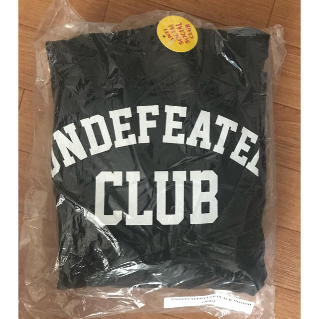 UNDEFEATED(アンディフィーテッド)のASCC × UNDEFEATED コラボ Hoodie 黒 サイズL メンズのトップス(パーカー)の商品写真