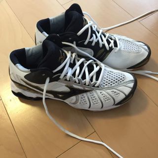 ミズノ(MIZUNO)のバレーボールシューズ(シューズ)