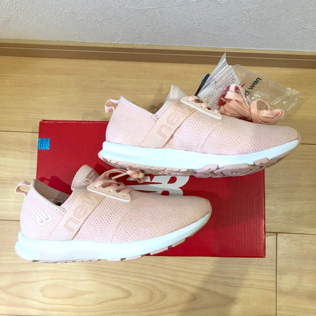 New Balance(ニューバランス)の［新品］NB ウォーキングスニーカー レディースの靴/シューズ(スニーカー)の商品写真