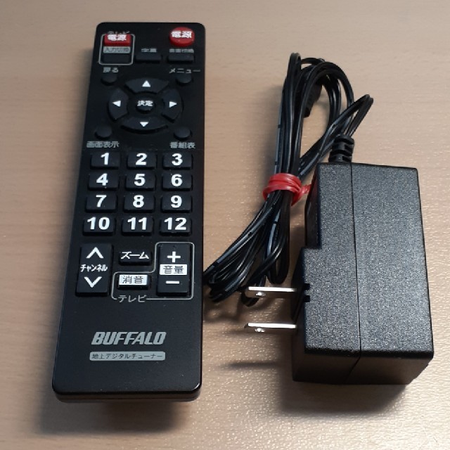 Buffalo(バッファロー)のバッファロー地デジチューナー　リモコン付属 スマホ/家電/カメラのテレビ/映像機器(テレビ)の商品写真