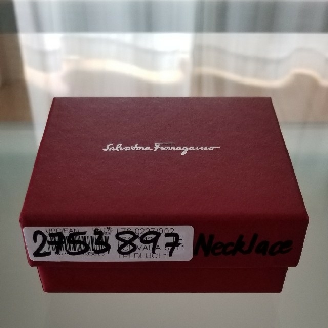 Salvatore Ferragamo(サルヴァトーレフェラガモ)のSalvatore Ferragamo フェラガモ　ネックレス　新品未使用 レディースのアクセサリー(ネックレス)の商品写真