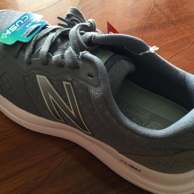 New Balance(ニューバランス)のニューバランス スニーカー 23.5㎝ 新品 レディースの靴/シューズ(スニーカー)の商品写真