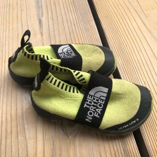 ザノースフェイス(THE NORTH FACE)のノースフェイス ULTRA LOWⅡ イエロー 17.0センチ(スニーカー)