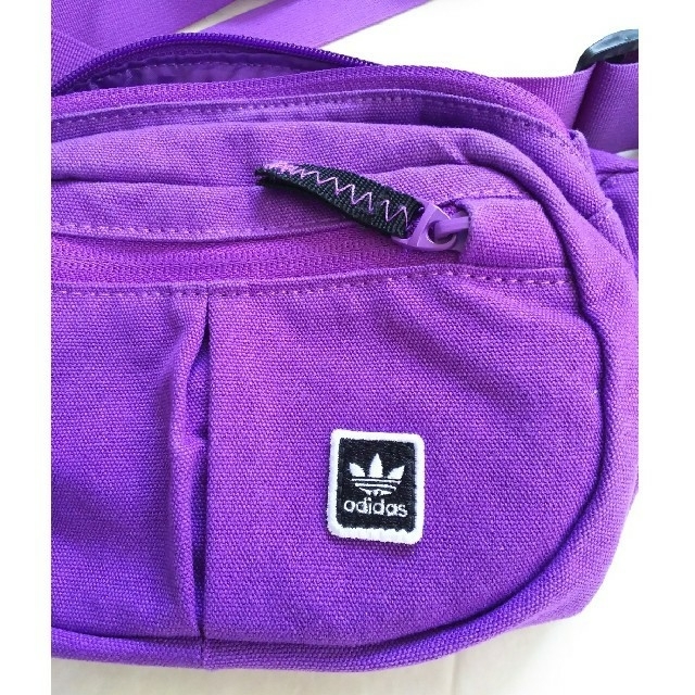 adidas(アディダス)のminku様専用〔新品〕adidas ヒップバッグ パープル メンズのバッグ(ウエストポーチ)の商品写真