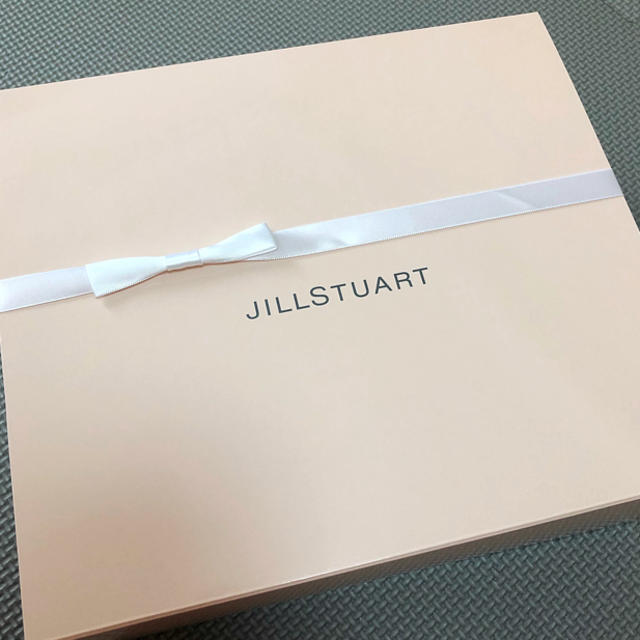 JILLSTUART(ジルスチュアート)のジルスチュアート タオルセット インテリア/住まい/日用品の日用品/生活雑貨/旅行(タオル/バス用品)の商品写真