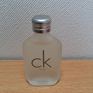 カルバンクライン(Calvin Klein)の ck one 15ml 香水(ユニセックス)