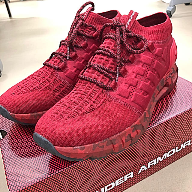 UNDER ARMOUR(アンダーアーマー)のUA HOVR Phantom X EP NM2 メンズの靴/シューズ(スニーカー)の商品写真