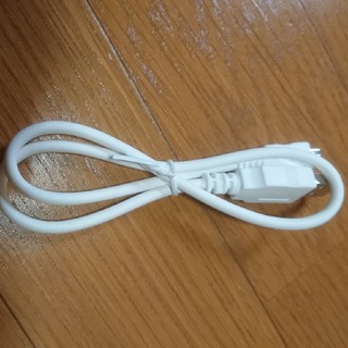 グロー(glo)のglo USBケーブル(バッテリー/充電器)