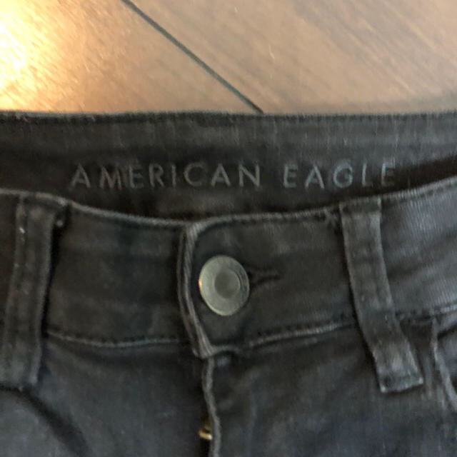 American Eagle(アメリカンイーグル)のAmerican Eagle ダメージ黒スキニー メンズのパンツ(デニム/ジーンズ)の商品写真