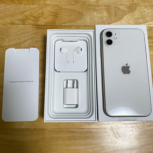 iPhone 11 simフリー