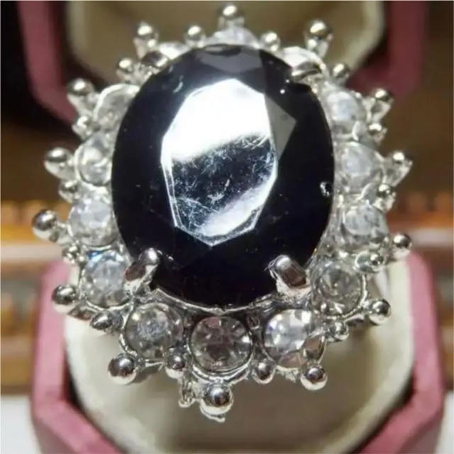 即購入OK＊ブラックストーンゴージャスリング指輪 レディースのアクセサリー(リング(指輪))の商品写真