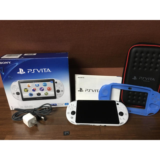 psvita【美品】PSVITA PCH-2000 Wi-Fi ＋プロ野球スピリッツ2019