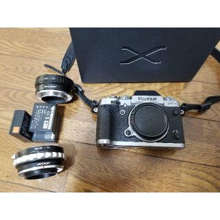 フジフイルム(富士フイルム)のFUJIFILM X-T1 Graphite Silver Edition(ミラーレス一眼)