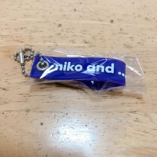 ニコアンド(niko and...)のniko and...ストラップ(キーホルダー)