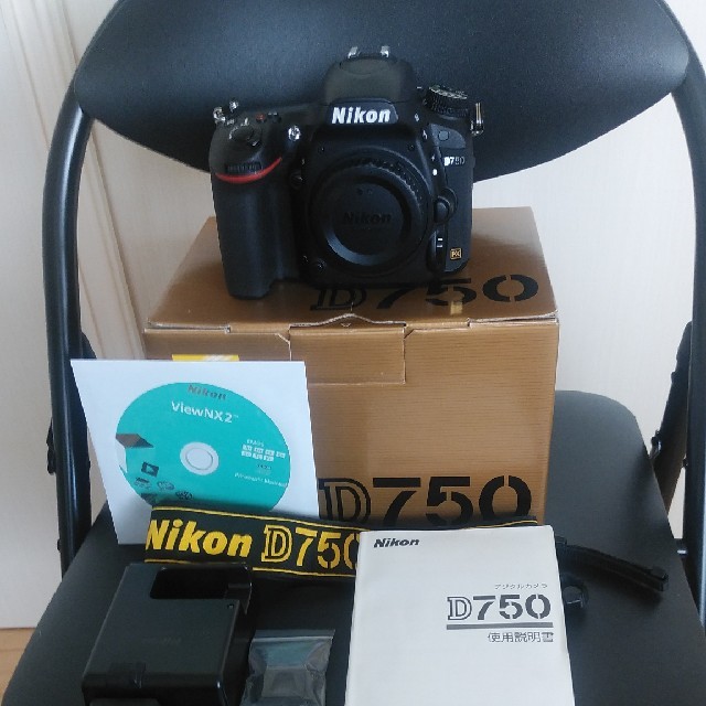 【美品】NIKON D750+付属