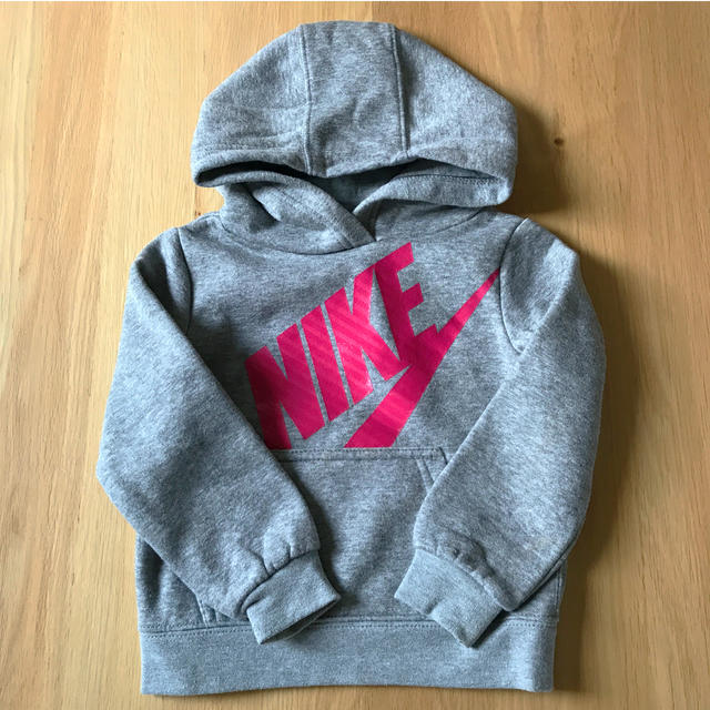 NIKE(ナイキ)のNIKE スウェット　ベビー キッズ/ベビー/マタニティのキッズ服女の子用(90cm~)(その他)の商品写真