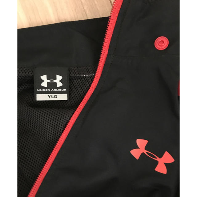 UNDER ARMOUR(アンダーアーマー)のアンダーアーマー シャカシャカジャージ 上下2点 キッズ/ベビー/マタニティのキッズ服男の子用(90cm~)(ジャケット/上着)の商品写真