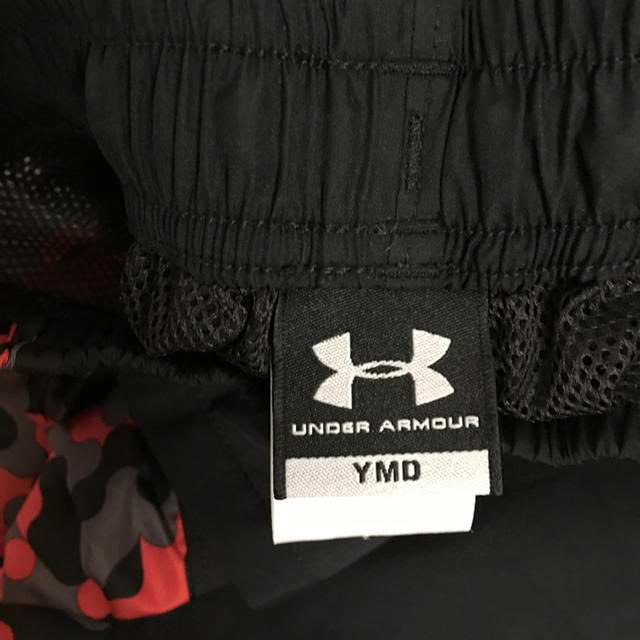 UNDER ARMOUR(アンダーアーマー)のアンダーアーマー シャカシャカジャージ 上下2点 キッズ/ベビー/マタニティのキッズ服男の子用(90cm~)(ジャケット/上着)の商品写真