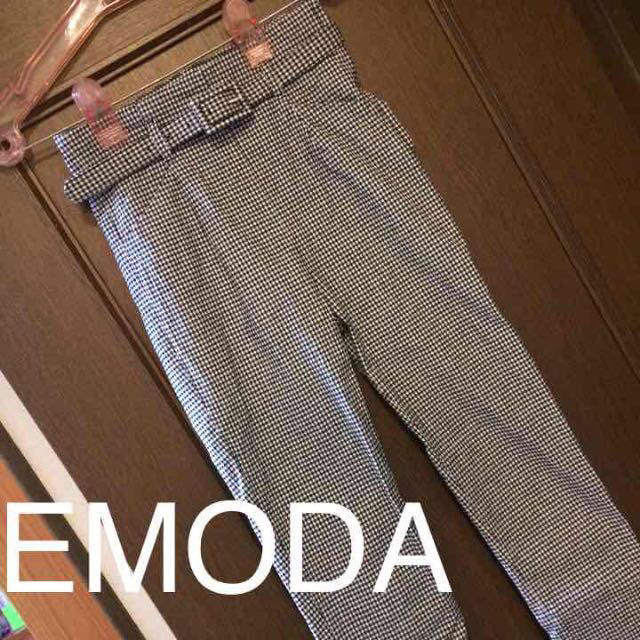 EMODA(エモダ)のEMODA ギンガムチェック スキニー レディースのパンツ(スキニーパンツ)の商品写真