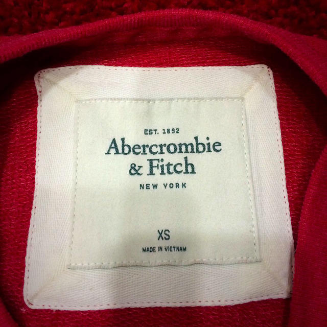 Abercrombie&Fitch(アバクロンビーアンドフィッチ)のアバクロ トレーナー レディースのトップス(トレーナー/スウェット)の商品写真