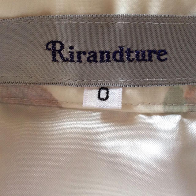 Rirandture(リランドチュール)のリランドチュールフラワースカートサイズ0 レディースのスカート(ミニスカート)の商品写真