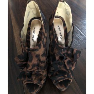 ナインウエスト(NINE WEST)の新品未使用☆NINE WEST ひょう柄 パンプス(ハイヒール/パンプス)