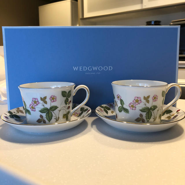 【格安で！】WEDGWOOD カップ&ソーサー ２客 新品