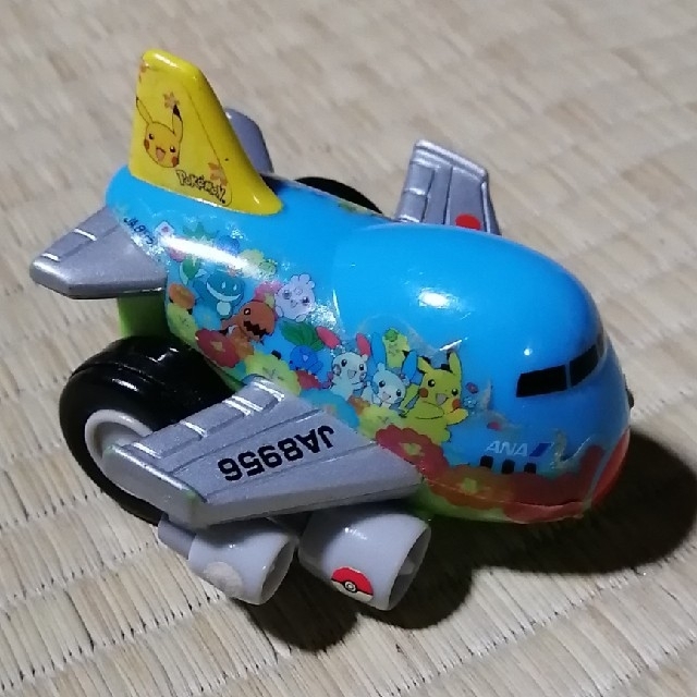 ポケモン ピカチュウプロジェクト飛行機の通販 By ぽぽん S Shop ポケモンならラクマ