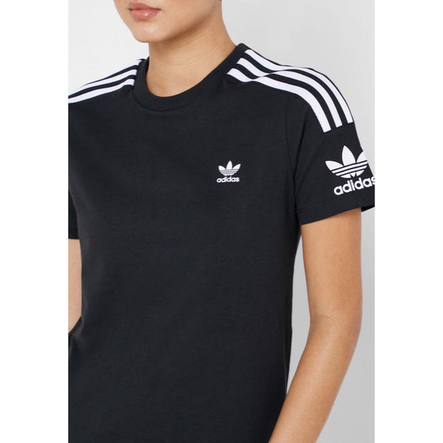 adidas(アディダス)のAdida アディダス LOOK UP TEE TシャツED7530 XLサイズ レディースのトップス(Tシャツ(半袖/袖なし))の商品写真
