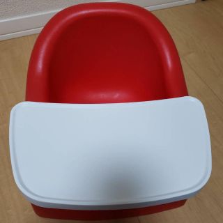 バンボ(Bumbo)のカリブ　ベビーチェア　レッド(その他)