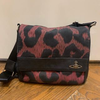 最新作売れ筋が満載バッグヴィヴィアン(Vivienne Westwood) ショルダーバッグ(レディース