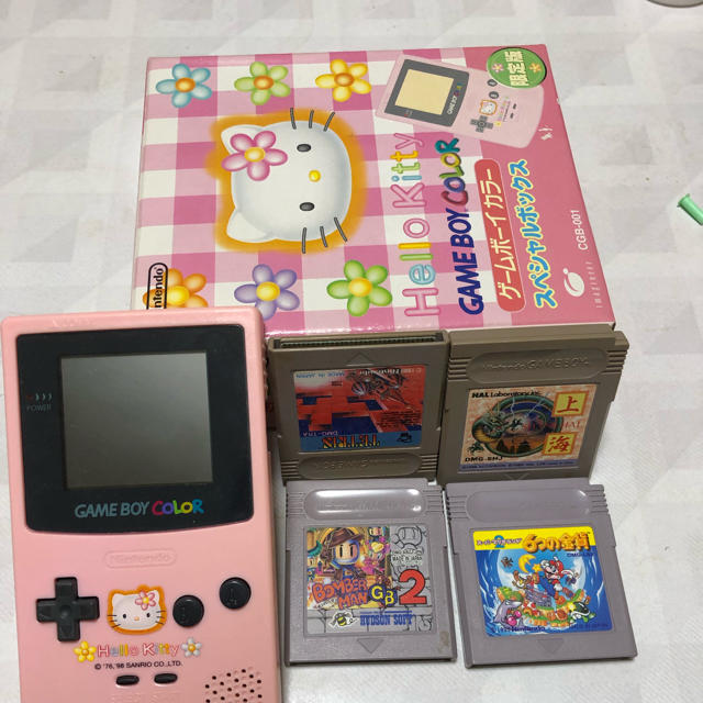 【美品・限定品】ゲームボーイカラー　ハローキティスペシャルボックス