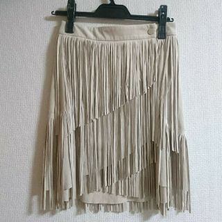 ザラ(ZARA)の新品タグ付 ZARA フリンジスカート (ミニスカート)