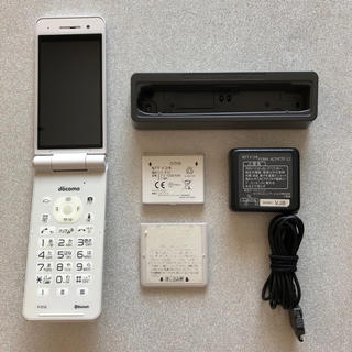 パナソニック(Panasonic)のdocomo FOMA P-01G ホワイト ガラケー(携帯電話本体)